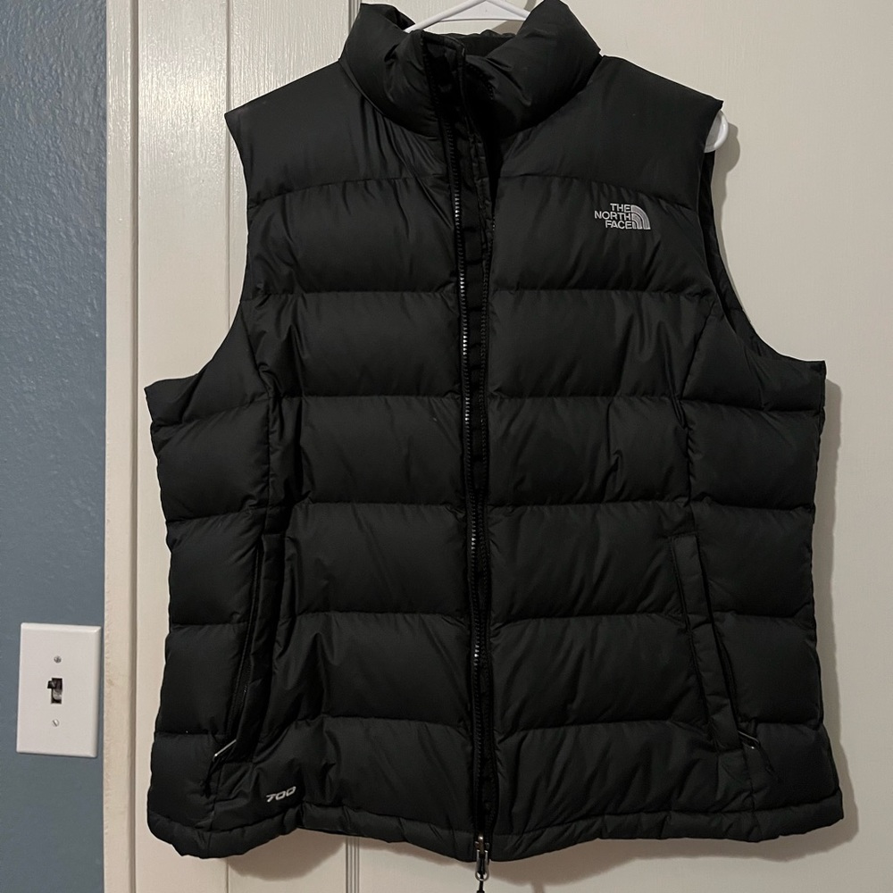 The north face 700 vest.